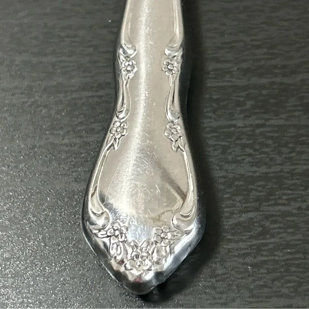 Oneida Cube Stainless Dover Teaspoon 6” & Butter Knife 6 3/4”